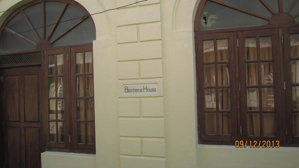 Beatrice House Galle Fort - Homestay الغرفة الصورة