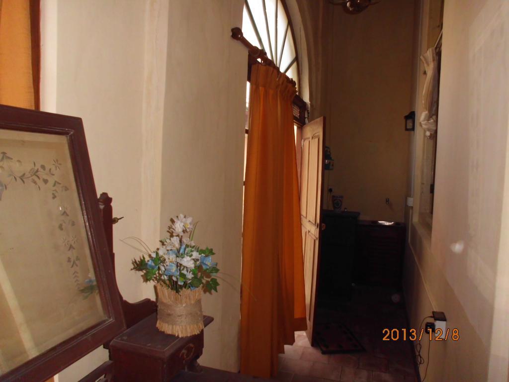 Beatrice House Galle Fort - Homestay الغرفة الصورة